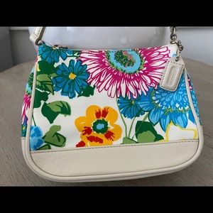 Floral Print COACH Clutch Handbag